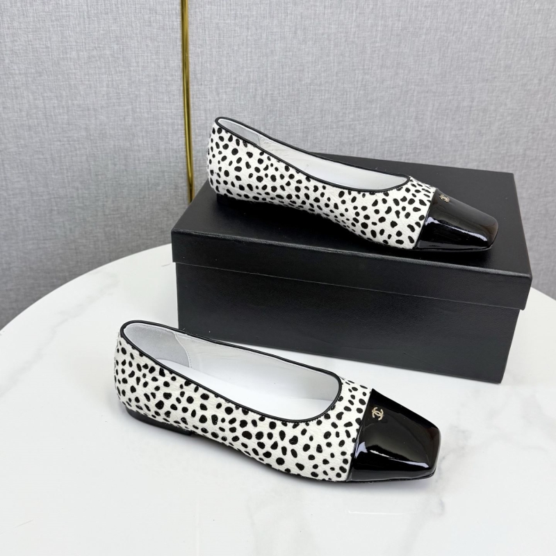 Ch**el flat shoes